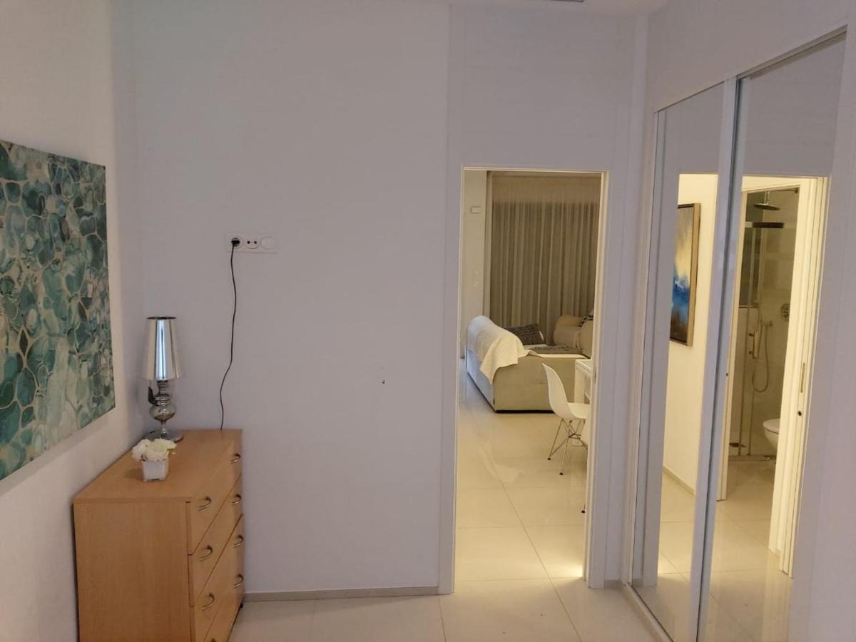 Euromarina - Apt 7 Apartment โอริอุเอลา ภายนอก รูปภาพ